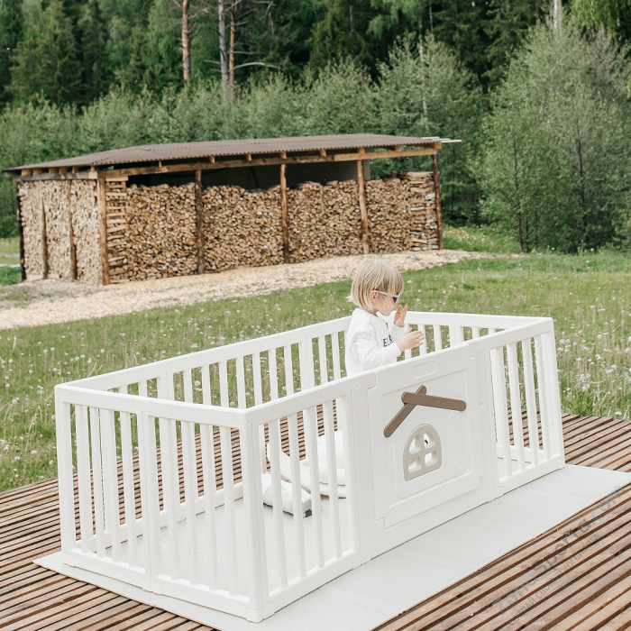 Большой детский игровой манеж Unix Kids Classic Tree House 150 x 180 Camel Большой детский игровой манеж Unix Kids Classic Tree House 150 x 180 Camel