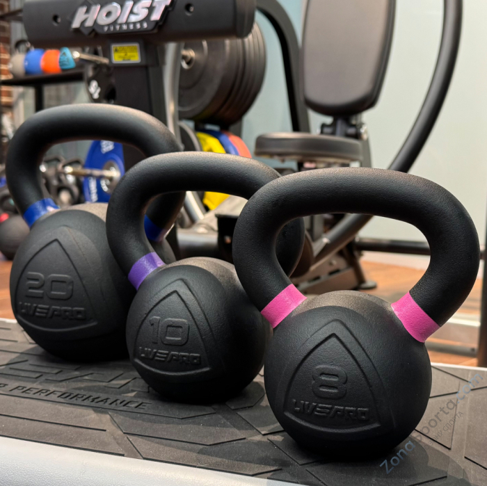 Чугунная гиря Livepro Kettlebell 24 кг Чугунная гиря Livepro Kettlebell 24 кг