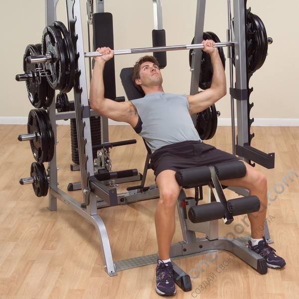 Мультикомплекс Body Solid GS348QP4 на базе машины Смита GS348Q Мультикомплекс Body Solid GS348QP4 на базе машины Смита GS348Q